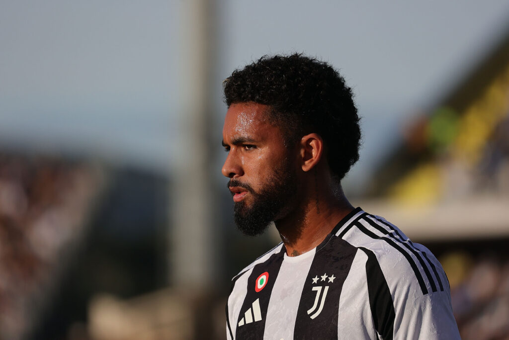 Juventus, Douglas Luiz ritrova il gruppo: rientro possibile col City?