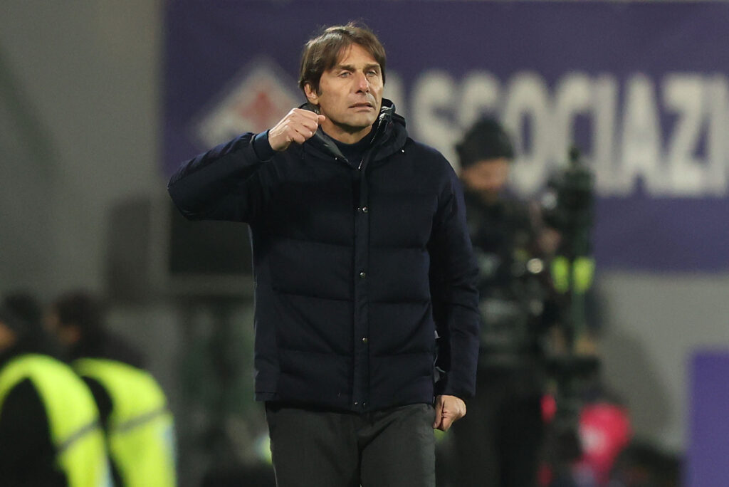 Napoli, Conte: "Bisognerà fare attenzione al Como. Su Spinazzola e Olivera..."