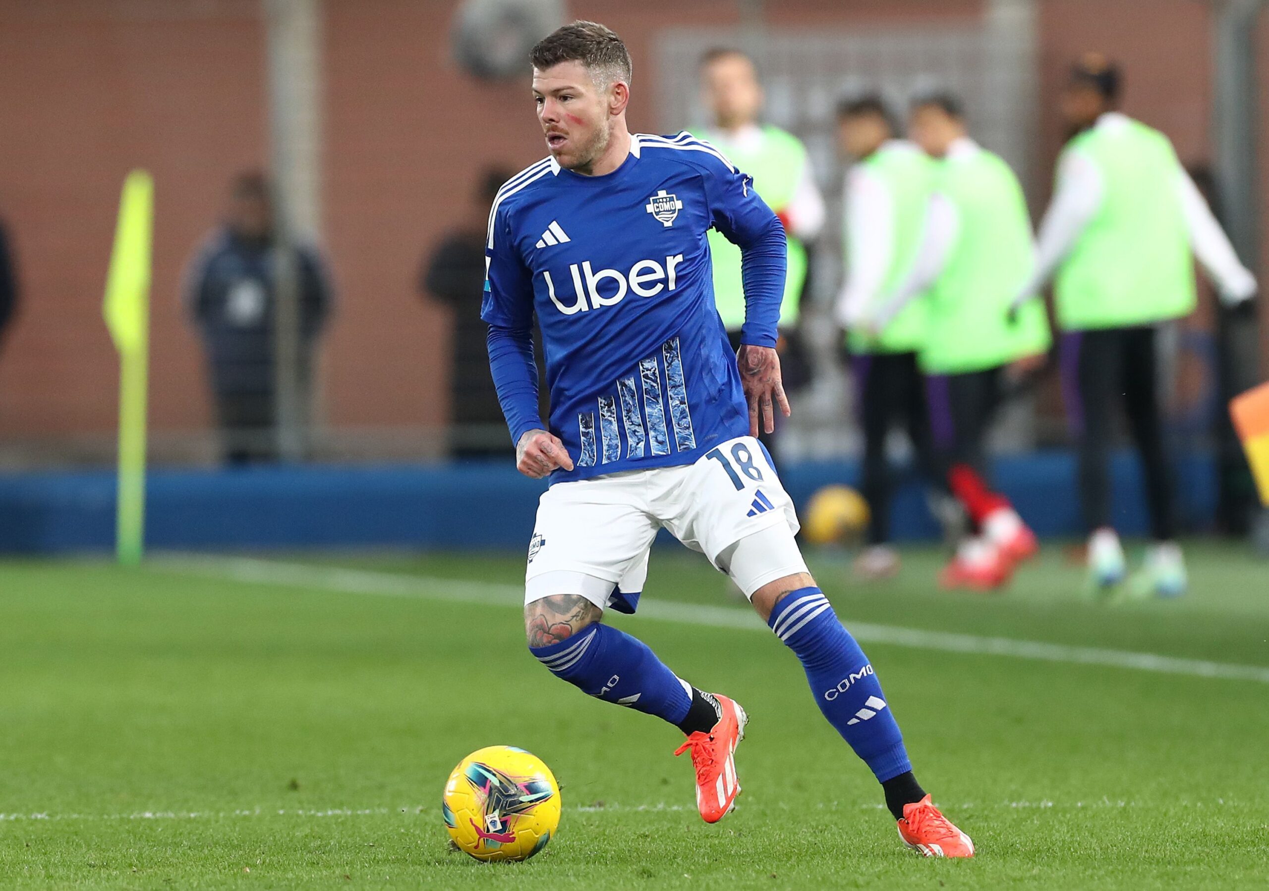 Como, dopo Nico Paz anche Alberto Moreno esce dolorante