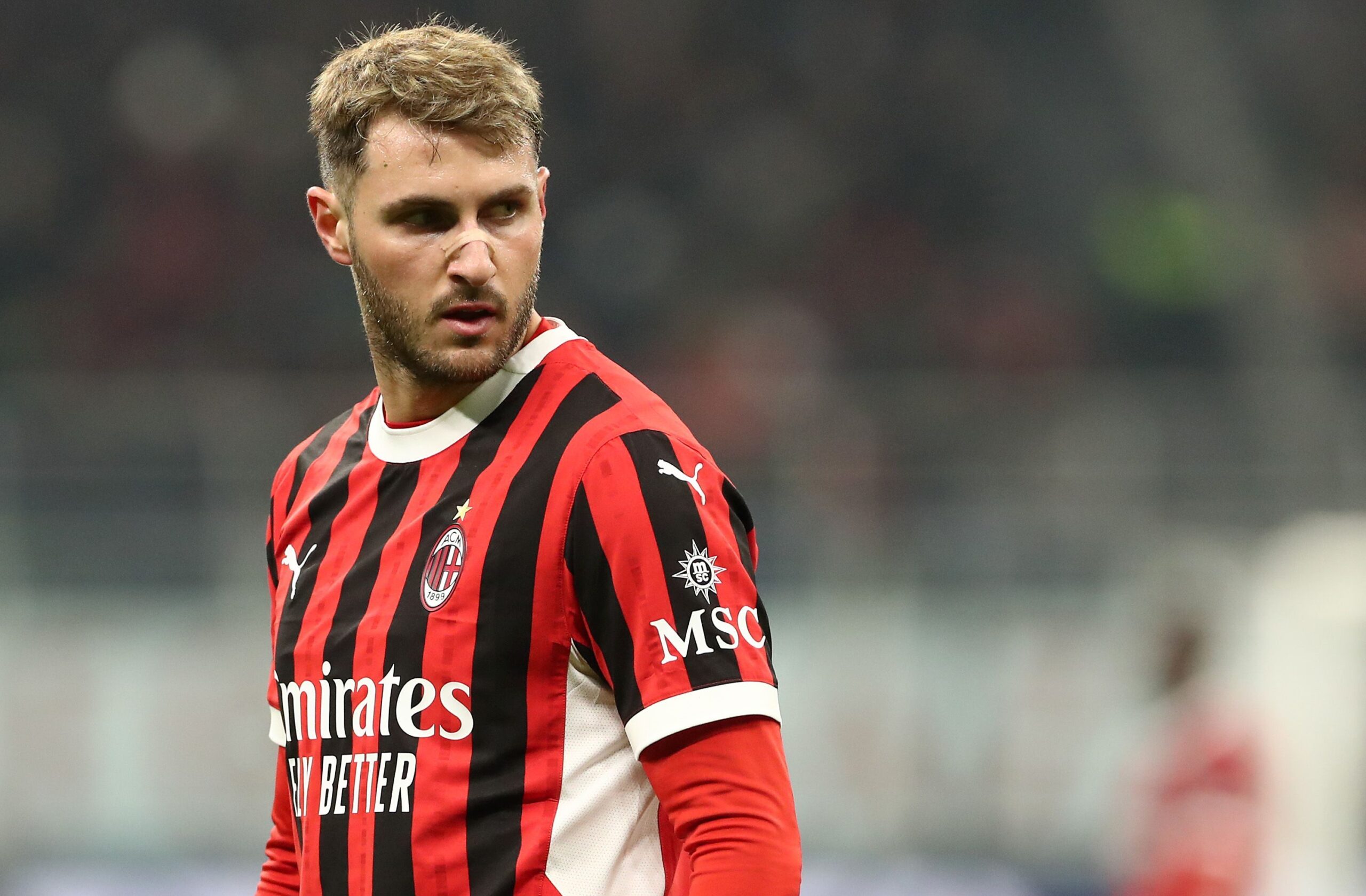 Milan, l'esito degli esami di Gimènez e Abraham: la situazione