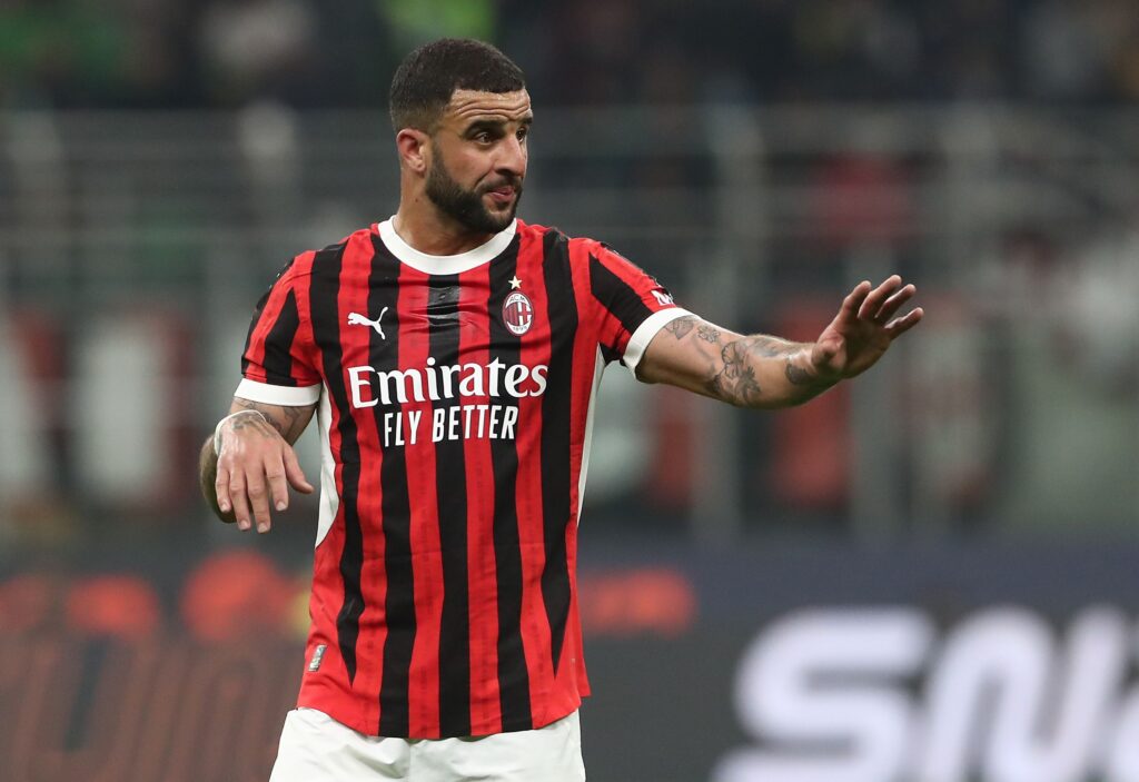 Milan, problemi per Walker: frattura del gomito
