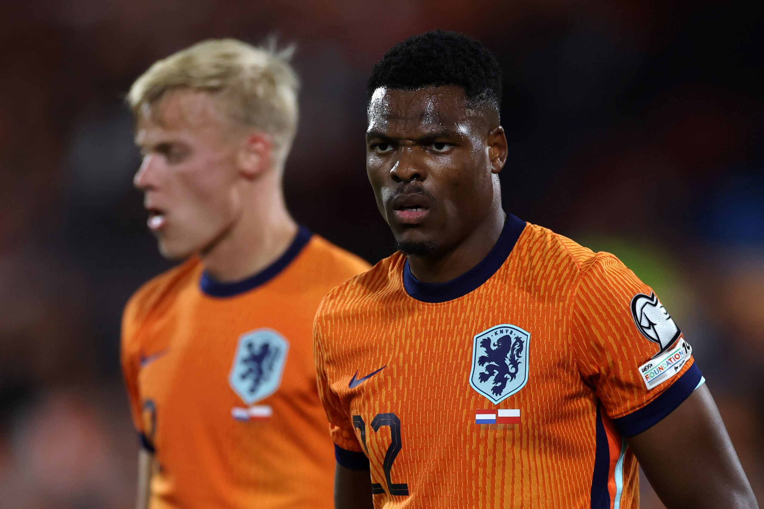 Dumfries ai box, salta Polonia-Olanda: il problema frena Koeman