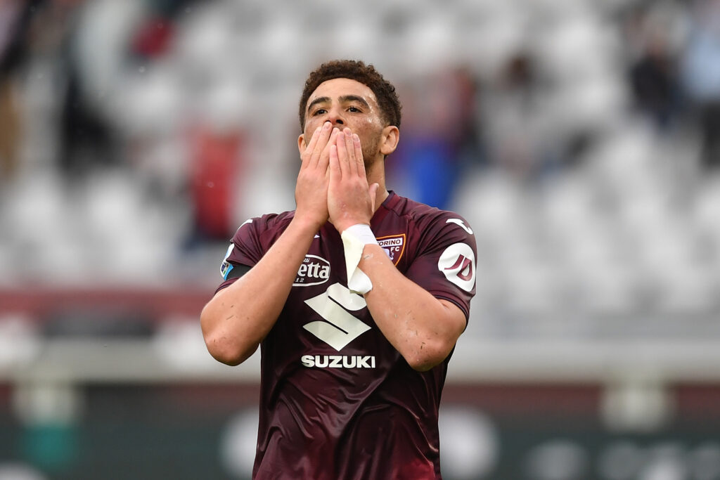 Torino, Adams torna in gruppo: ci sarà a Lecce. Ancora differenziato per Ismajli e Ilic