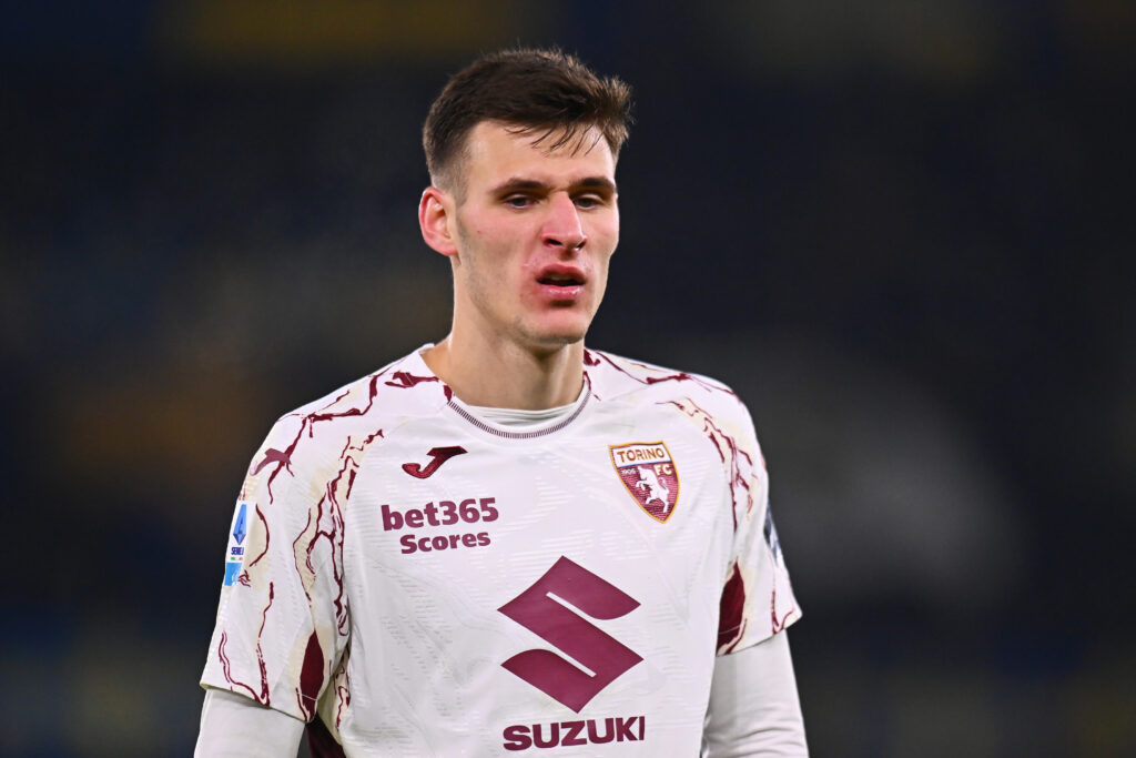 Torino, problema fisico per Gineitis: salta l'Udinese