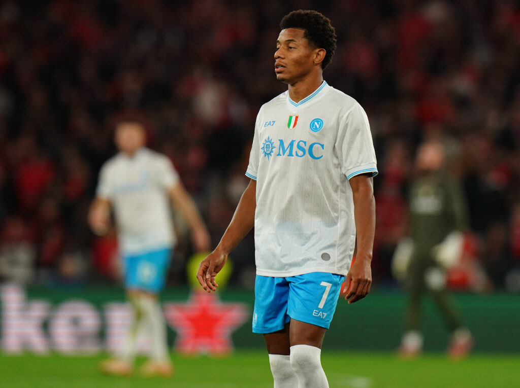 Napoli, duro stop per David Neres: l’esito degli esami e i tempi di recupero