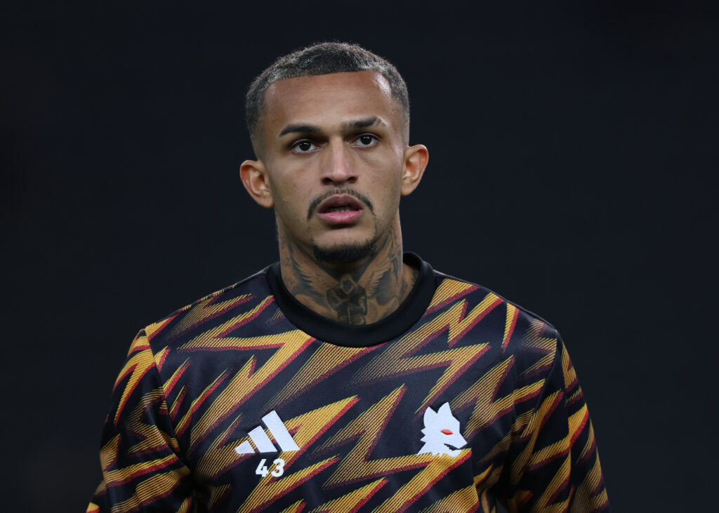 Roma, Wesley brucia i tempi: infortunio smaltito, oggi in gruppo