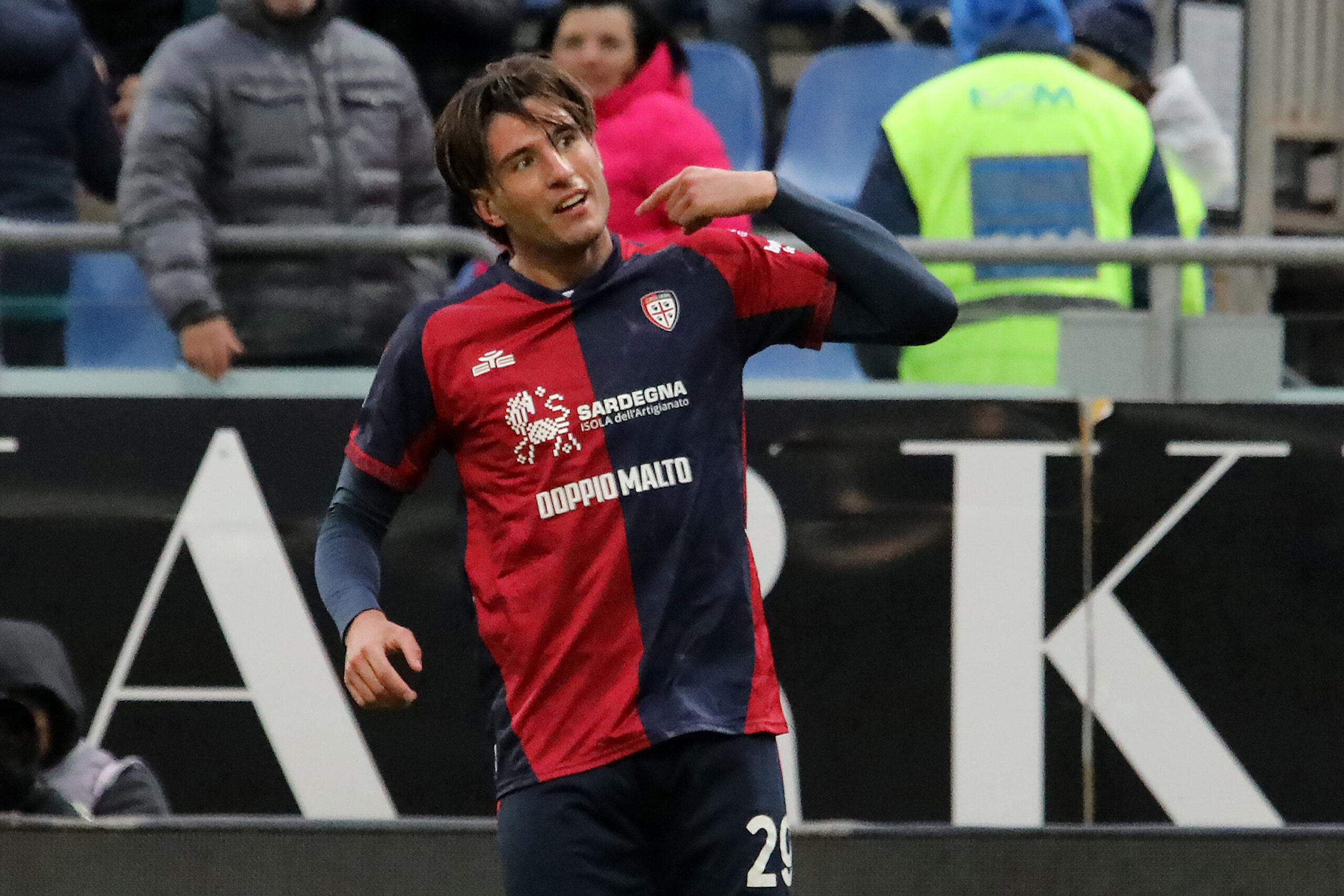 Torna Borrelli, chance per Okereke in attacco: le probabili formazioni di Cagliari-Cremonese