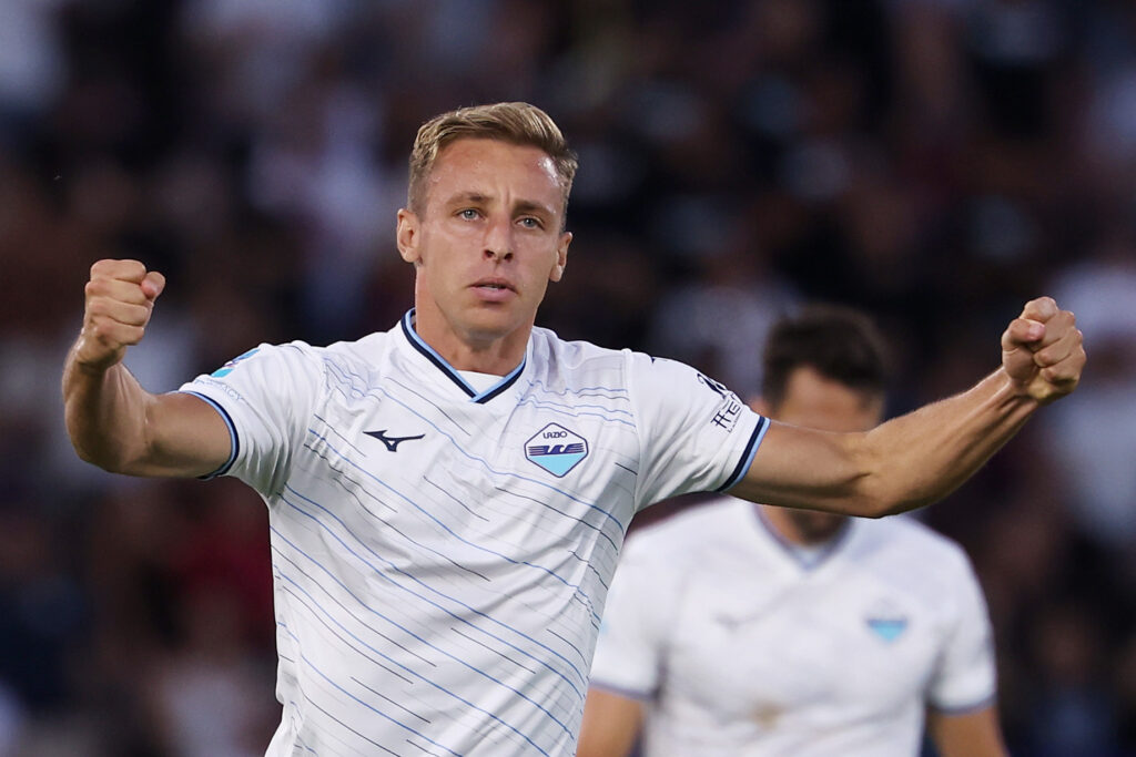 La Lazio perde un altro giocatore durante Bologna-Lazio: infortunio di natura muscolare per Dele-Bashiru