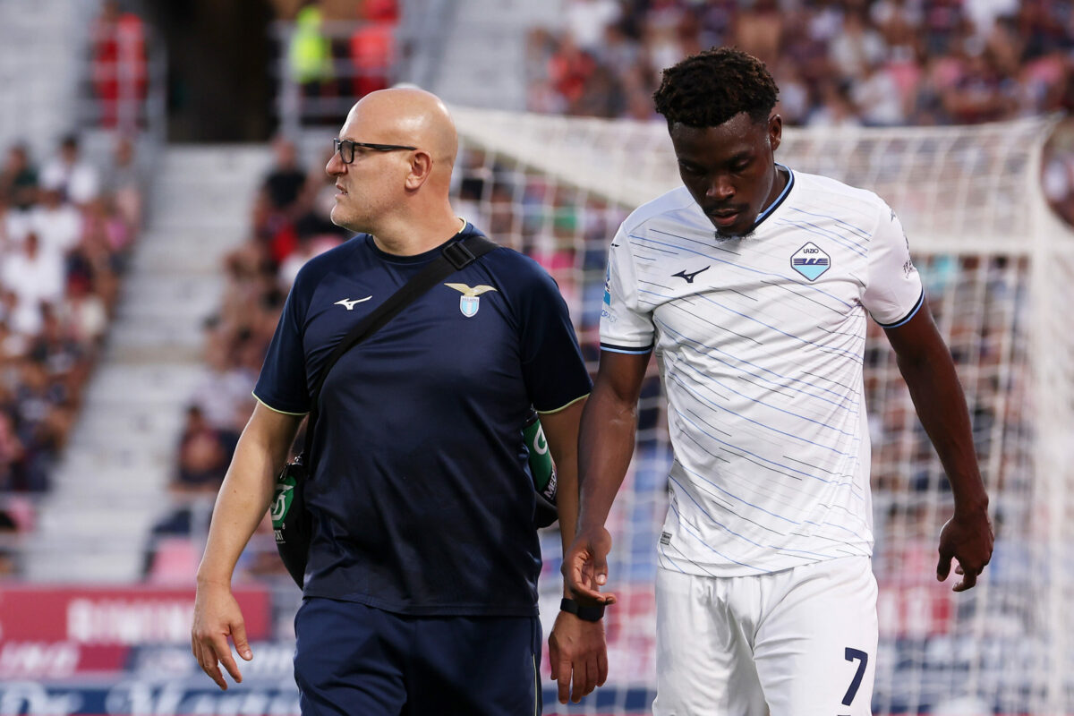 Lazio, ennesimo infortunio per il Biancocelesti: esce anche Dele-Bashiru!