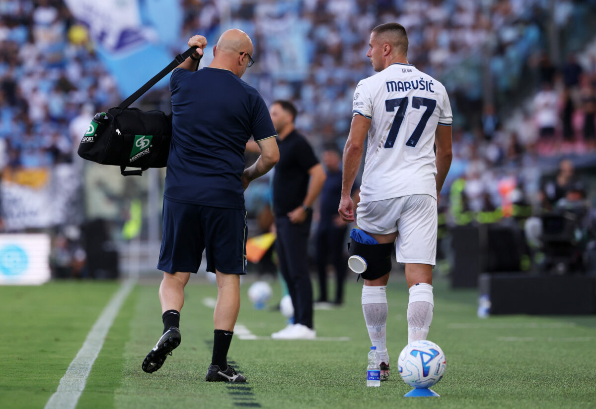 Lazio, problema muscolare per Marušić: costretto al cambio dopo 18 minuti