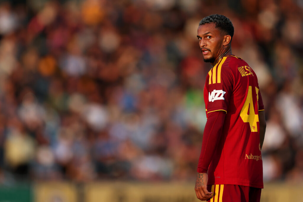 Roma, Wesley ci sarà per il Como: il piano per il rientro