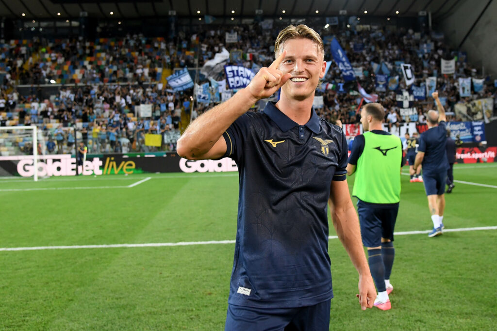 Lazio, Gudmundsson costretto al cambio con l'Islanda. Forte contusione: le condizioni